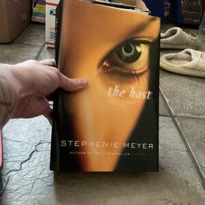 The Host - Five Star Rating - This Book was really good